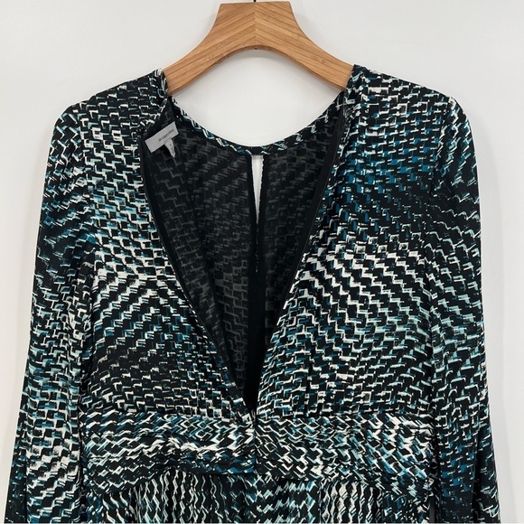 Classiques Entier Silk Grahic Print Keyhole Long Sleeve Midi Dress Size 12 - Picture 12 of 13